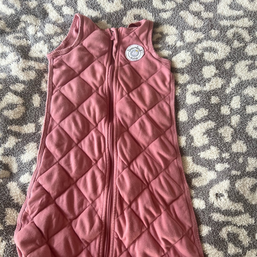 DREAMLAND BABY SLEEPSACK SIZE 3-12 months